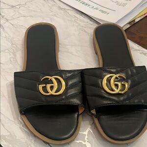 Black slides . Great Condition. Size 7